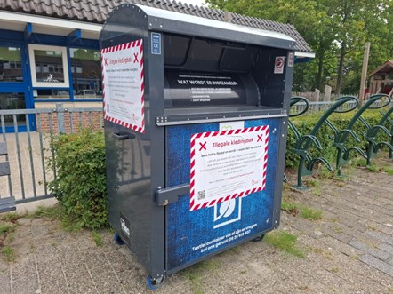 Een illegale container in de Huesmolen