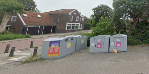 Legale containers aan de Boekert in Blokker